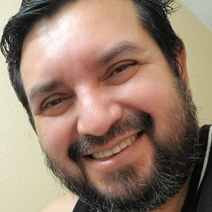 Meet your Posher, José